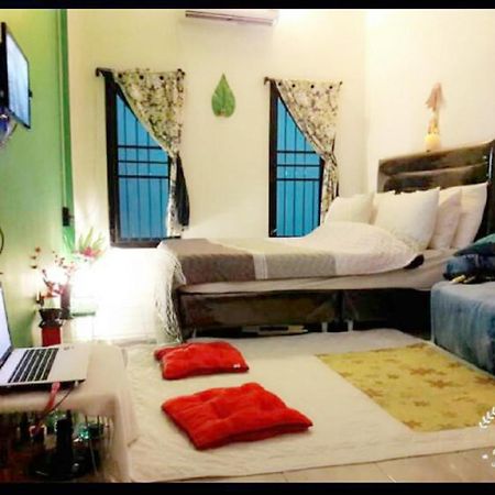 Pasak Holiday Six 2930 Phuket Luaran gambar